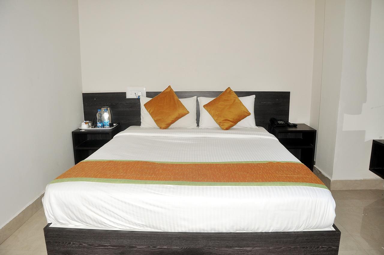 Orange Comforts Devanahalli Exterior foto